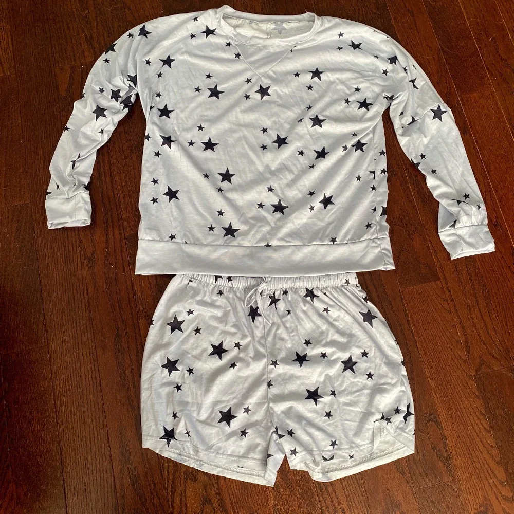 - Stars PJ Set - Picture 1 of 1